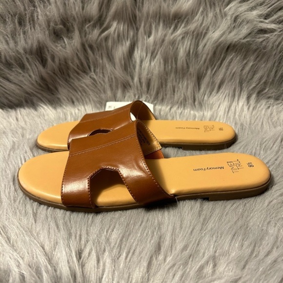 Time And Tru Sandals Womens Size 8 1/2 Brown Slip On Open Toe Shoes New - Picture 6 of 7